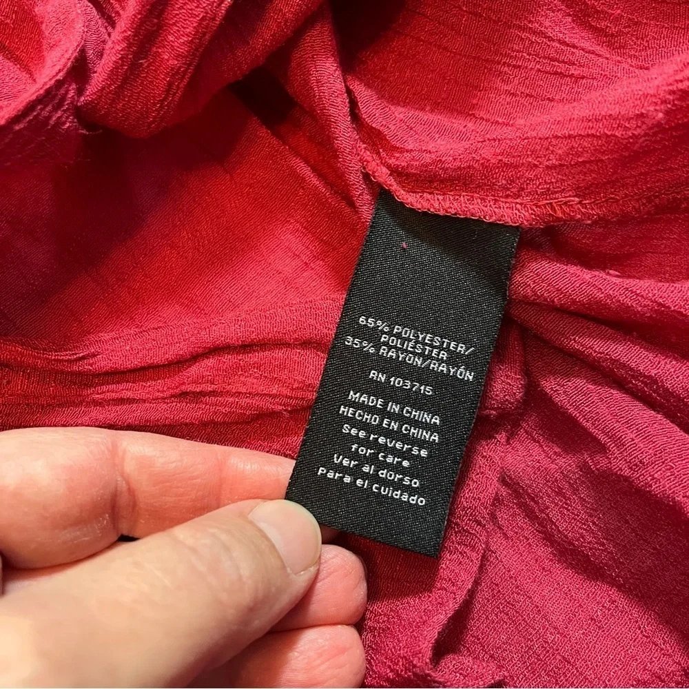 Zac & Rachel Gauzy Red Button Up Roll Tab Sleeves Women's 2X - Picture 8 of 8